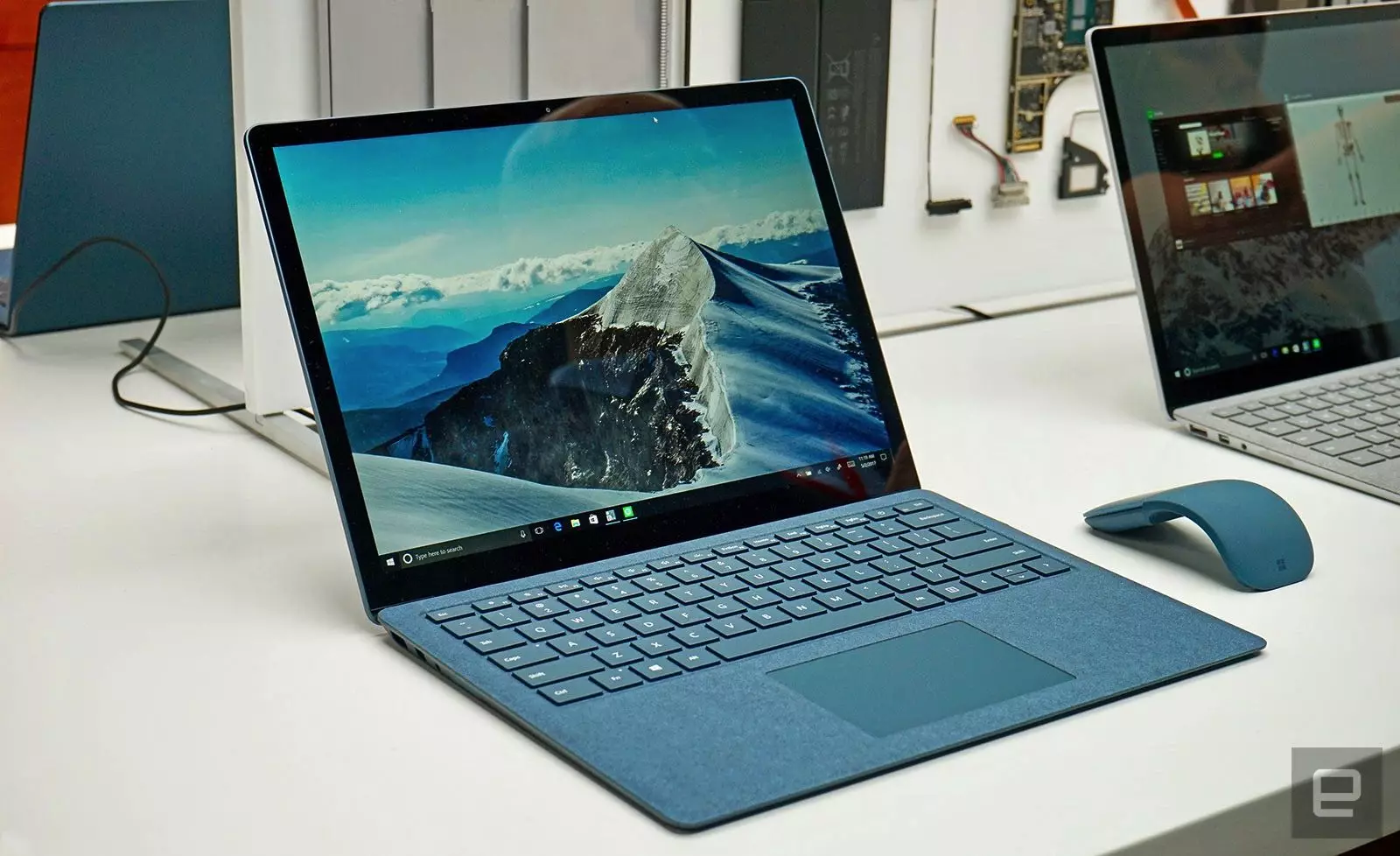 MacBook czy Surface?